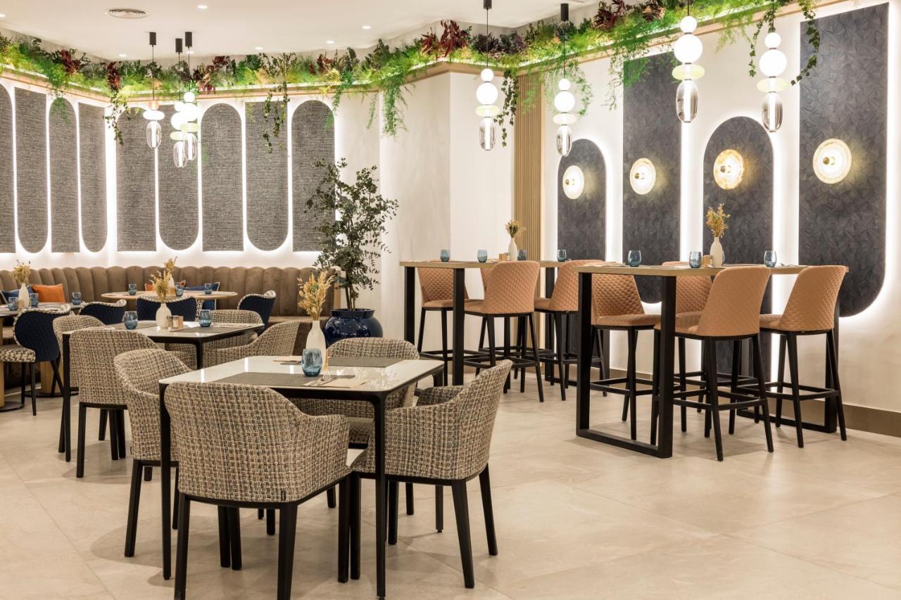 Hotel Ilunion Les Corts Barcelona
